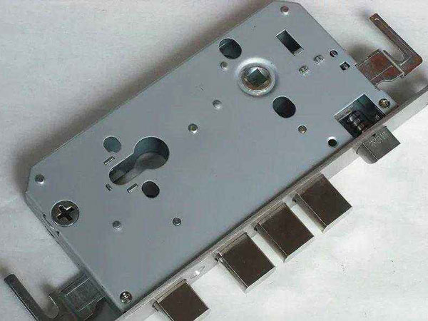 白玉24小时上门开锁公司